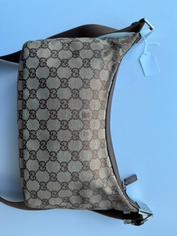 Gucci - GG - Monogram canvas Sling Bag