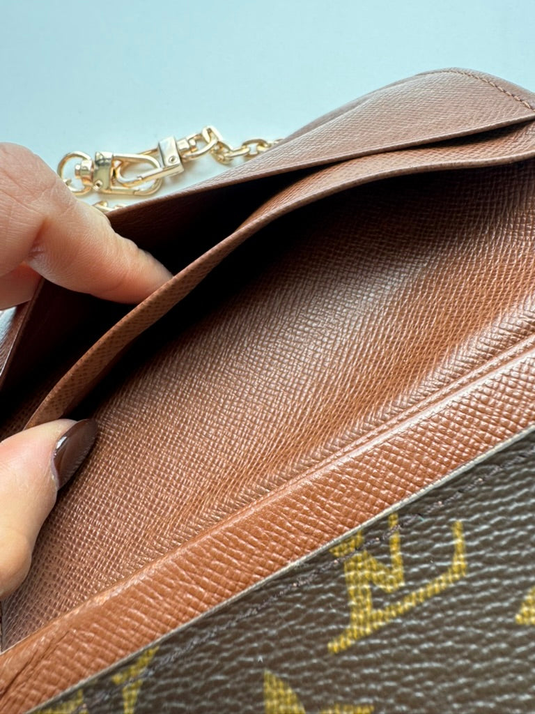 Louis Vuitton - Monogram Leather Long Wallet w/ comp, Mini Chain