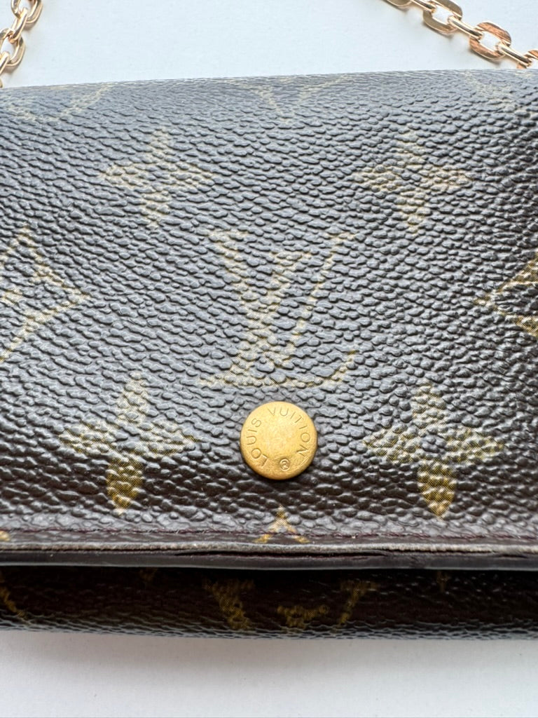 Louis Vuitton - Monogram Leather Long Wallet w/ comp, Mini Chain