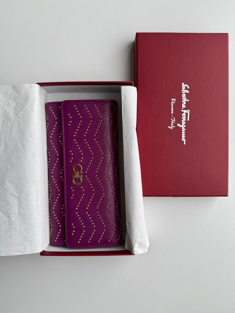 Salvatore Ferragamo - purple leather Long wallet w/comp, chain