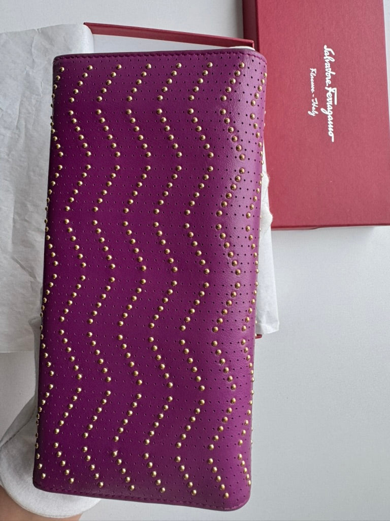 Salvatore Ferragamo - purple leather Long wallet w/comp, chain