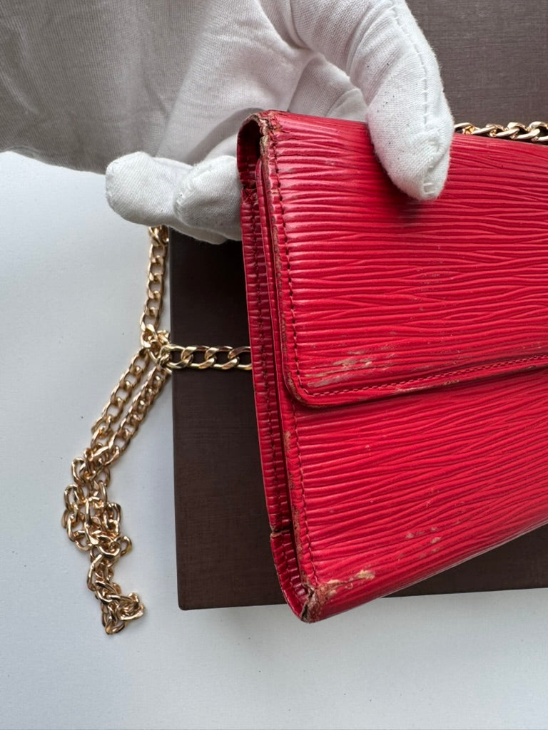 Louis Vuitton -  EPI Red Leather Trifold Long Wallet w/ comp, Chain