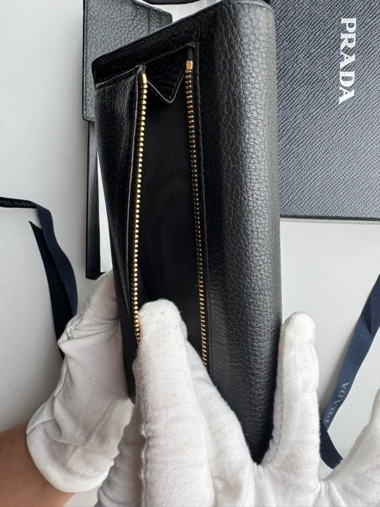 Prada - Black leather - Long wallet and mini holder - Full Set, w/ comp, chain