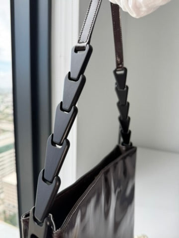 Gucci - Dark Brown Patent Leather Shoulder Bag