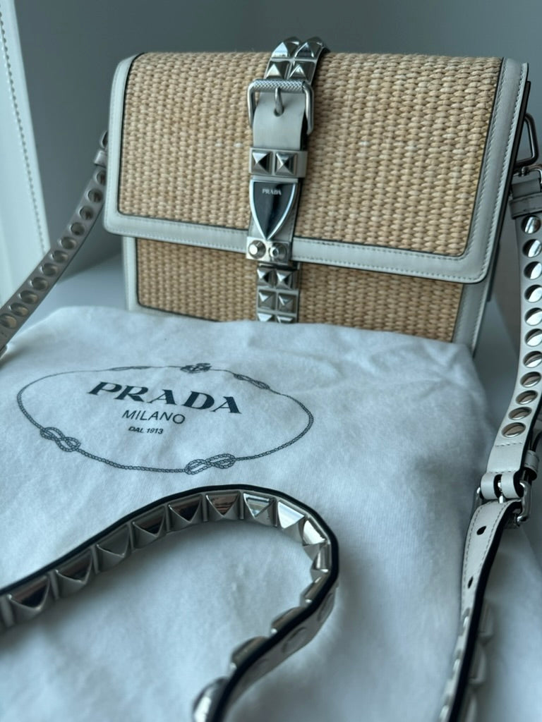 Prada - Elektra crossbody tissue with metal