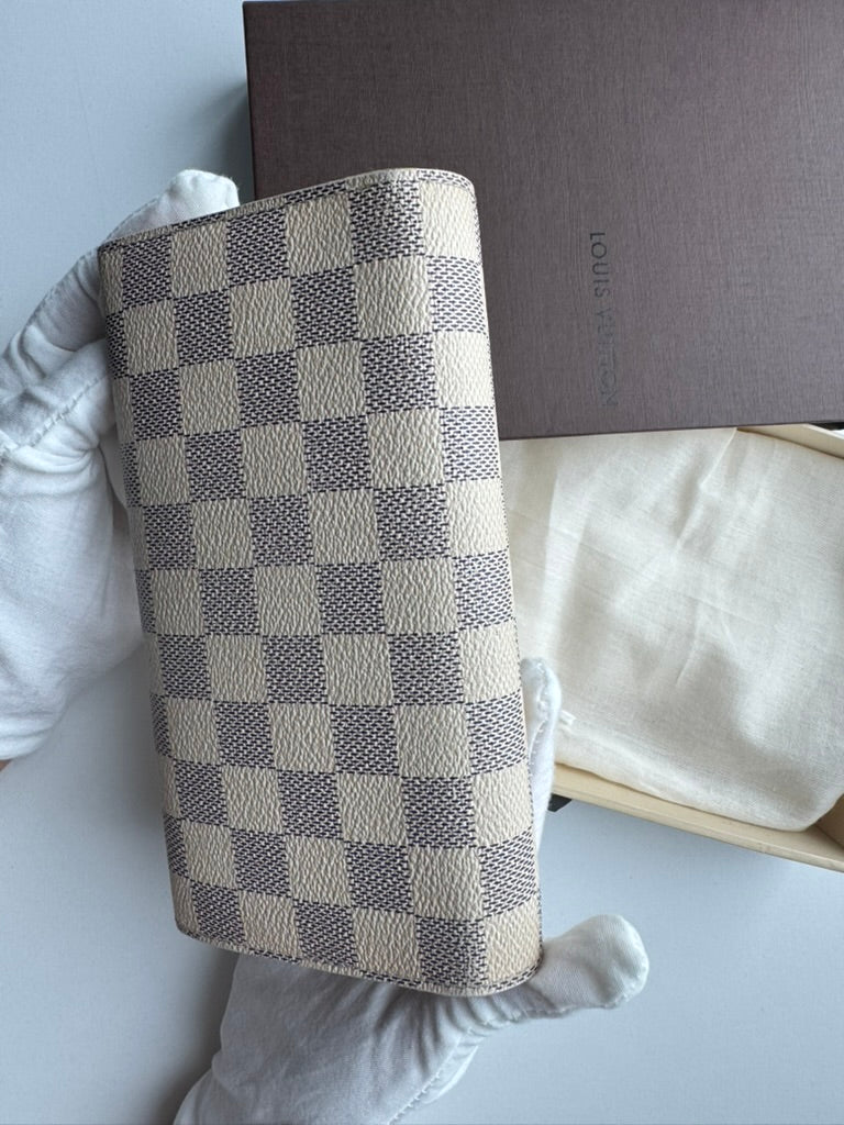 Louis Vuitton - Demier - Leather Long Wallet w/ comp, Chain, Full Set. COA.