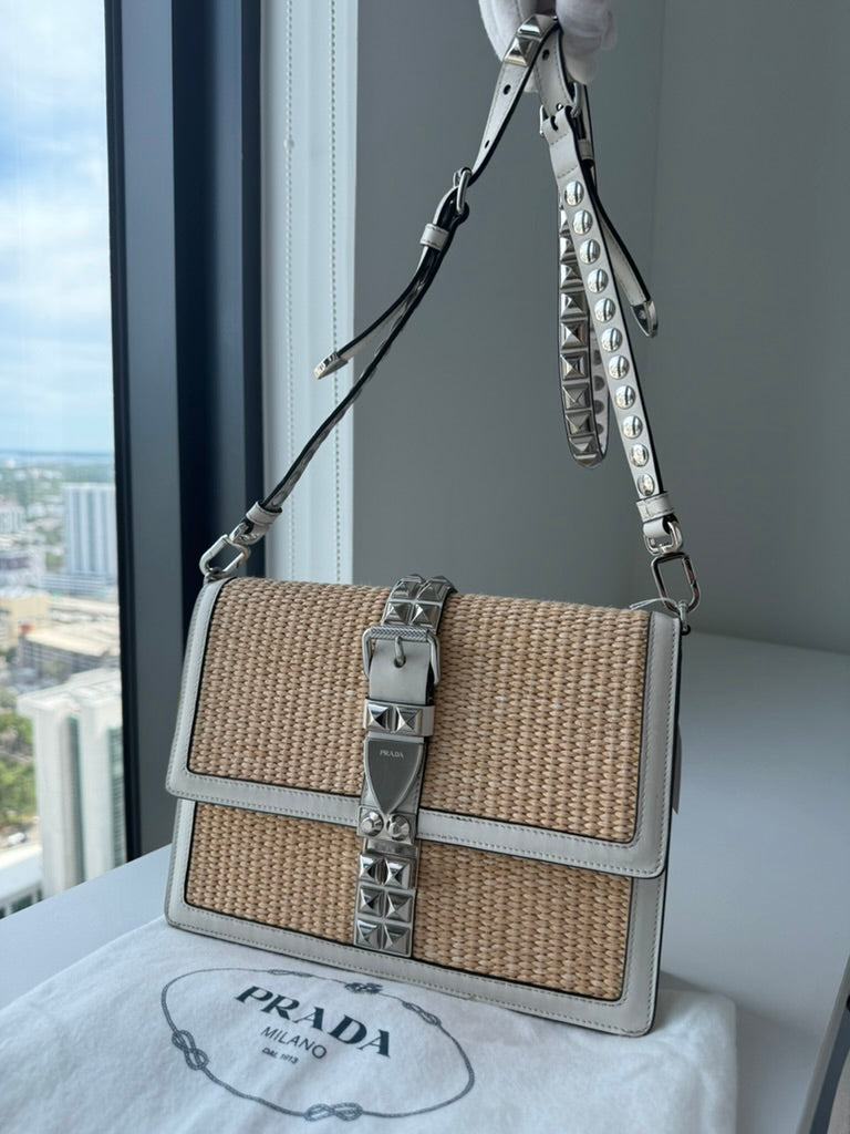 Prada - Elektra crossbody tissue with metal