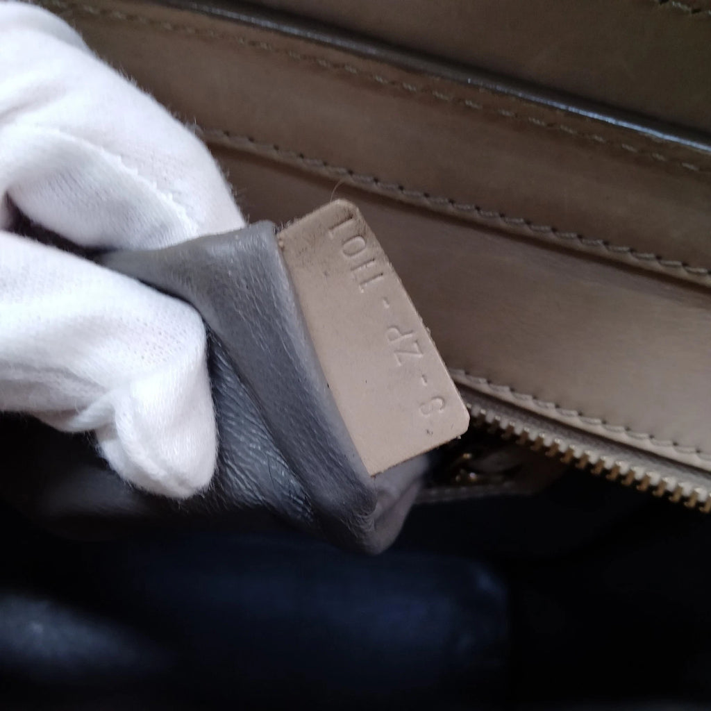 Celine - Luggage Suede and Leather Hand Bag
