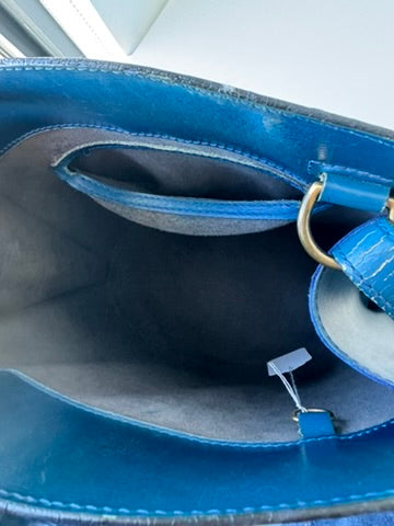 Louis Vuitton - Epi Cluny Shoulder Bag - Blue