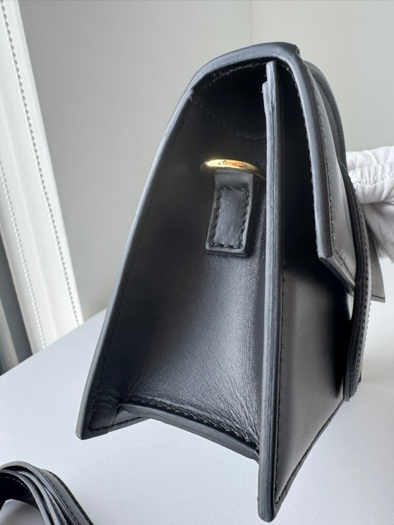 Jacquemus - Crossbody black leather Le bambino Grand w/ strap black leather