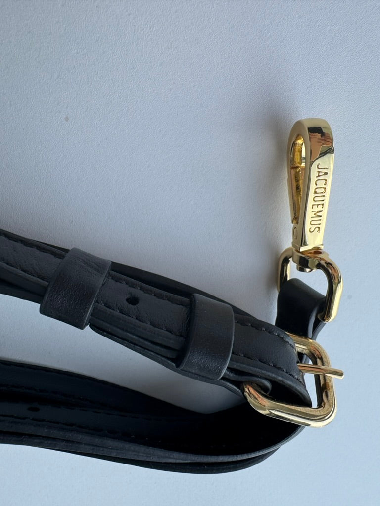 Jacquemus - Crossbody black leather Le bambino Grand w/ strap black leather