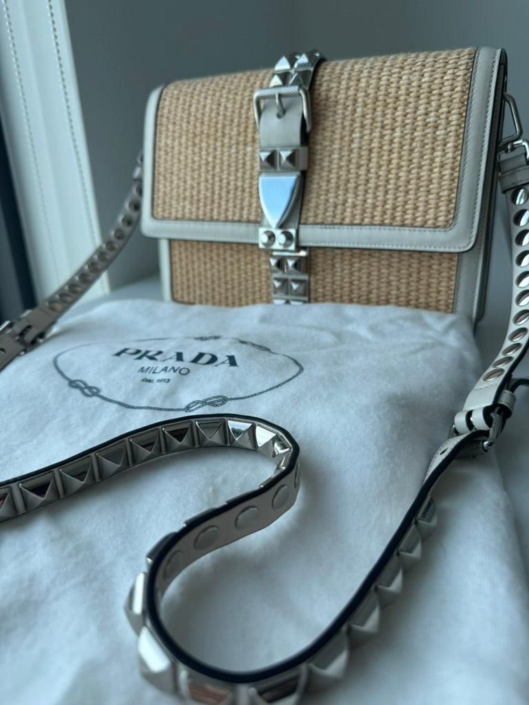 Prada - Elektra crossbody tissue with metal