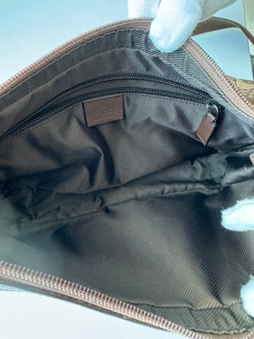 Gucci - GG - Monogram canvas Sling Bag
