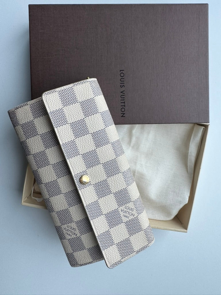 Louis Vuitton - Demier - Leather Long Wallet w/ comp, Chain, Full Set. COA.