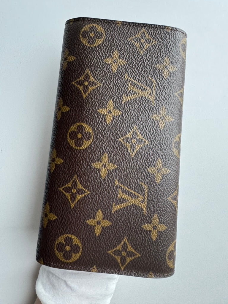 Louis Vuitton - Monogram Leather w/ comp, chain Long wallet