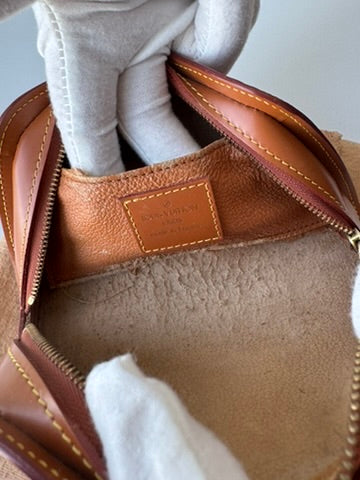 Louis Vuitton - Pouch Brown - Epi leather