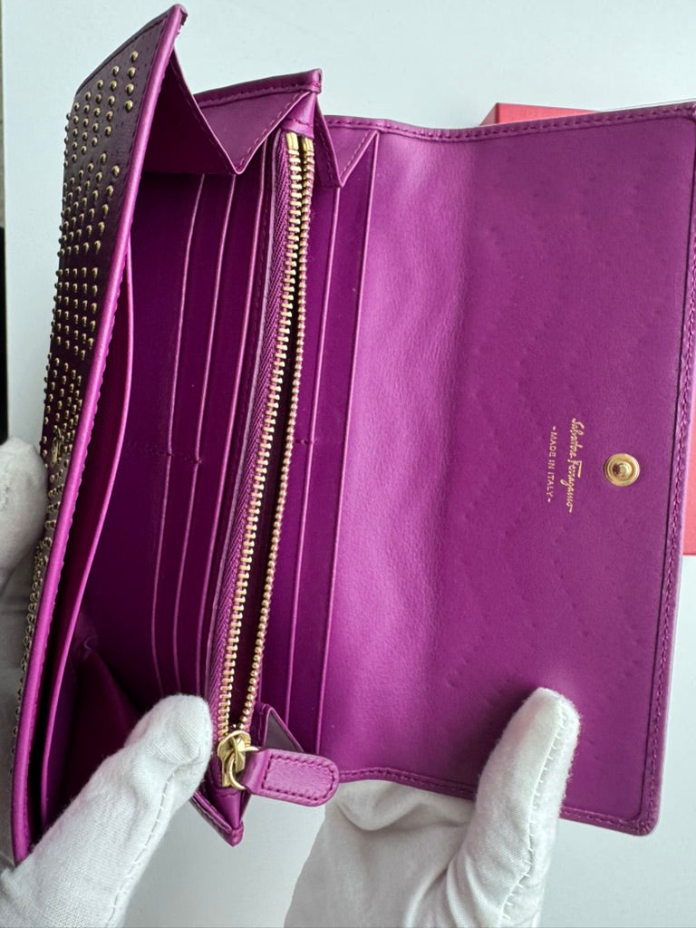 Salvatore Ferragamo - purple leather Long wallet w/comp, chain