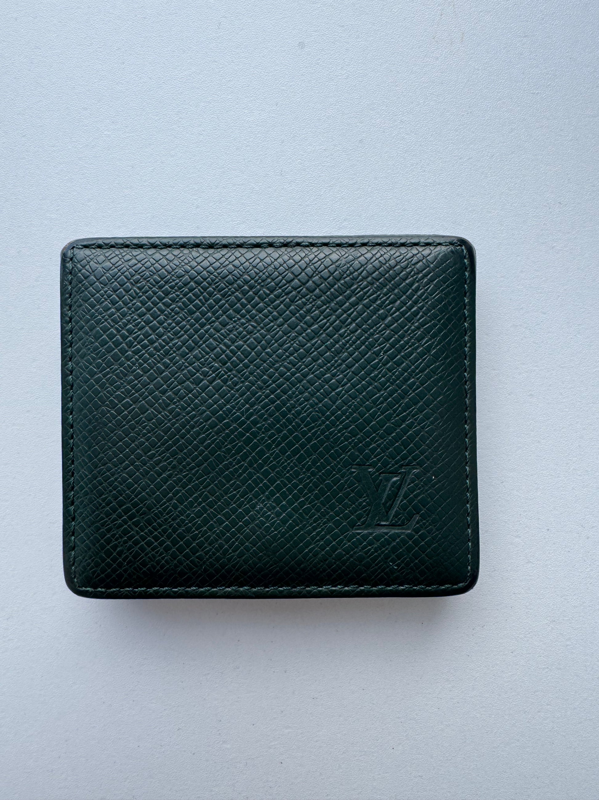 Louis Vuitton - square coinholder black leather