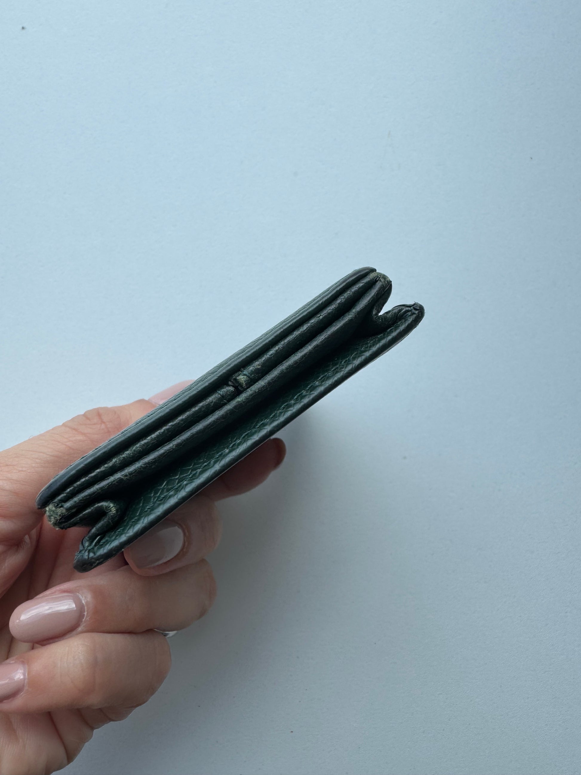 Louis Vuitton - square coinholder black leather