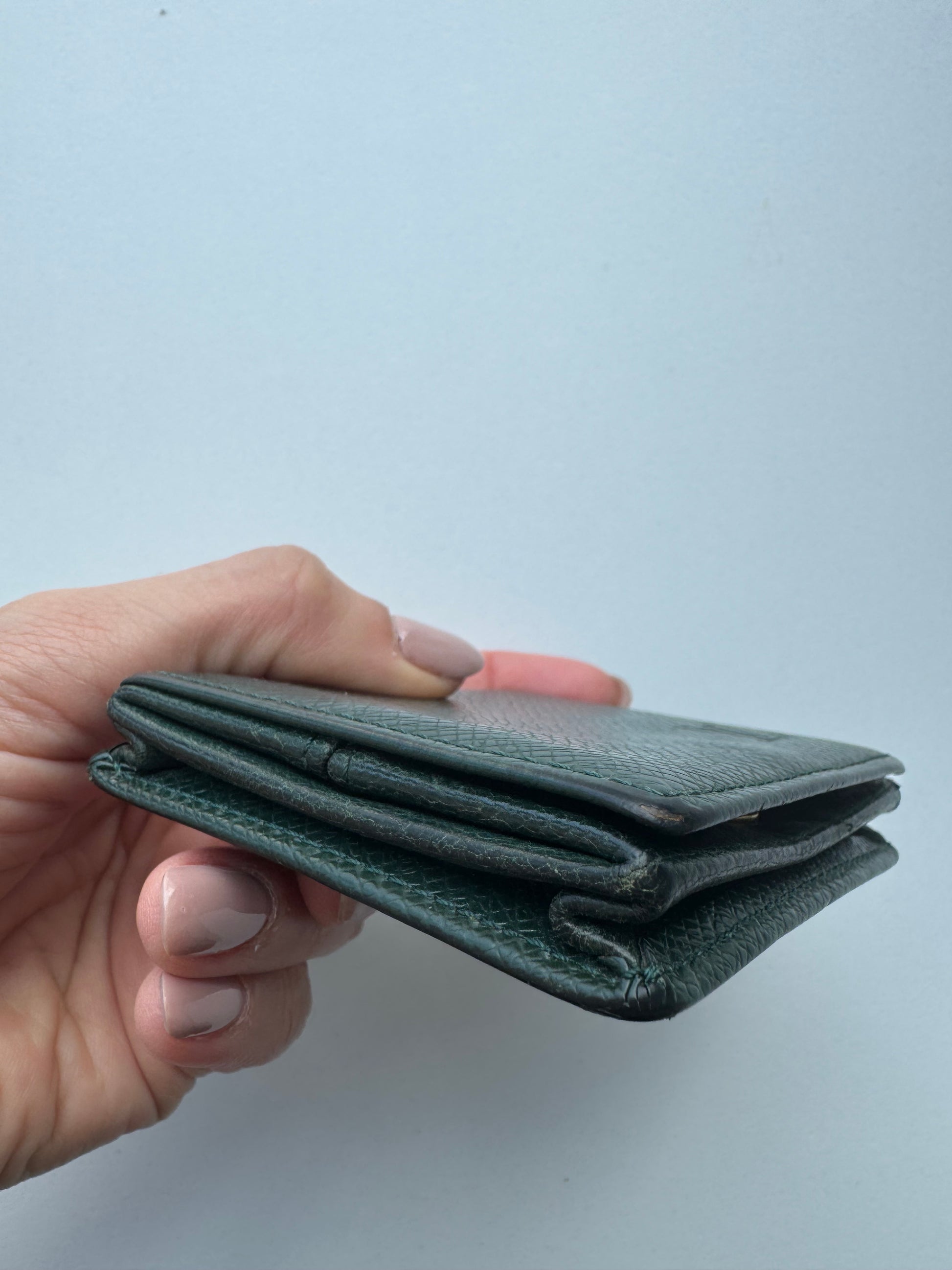 Louis Vuitton - square coinholder black leather
