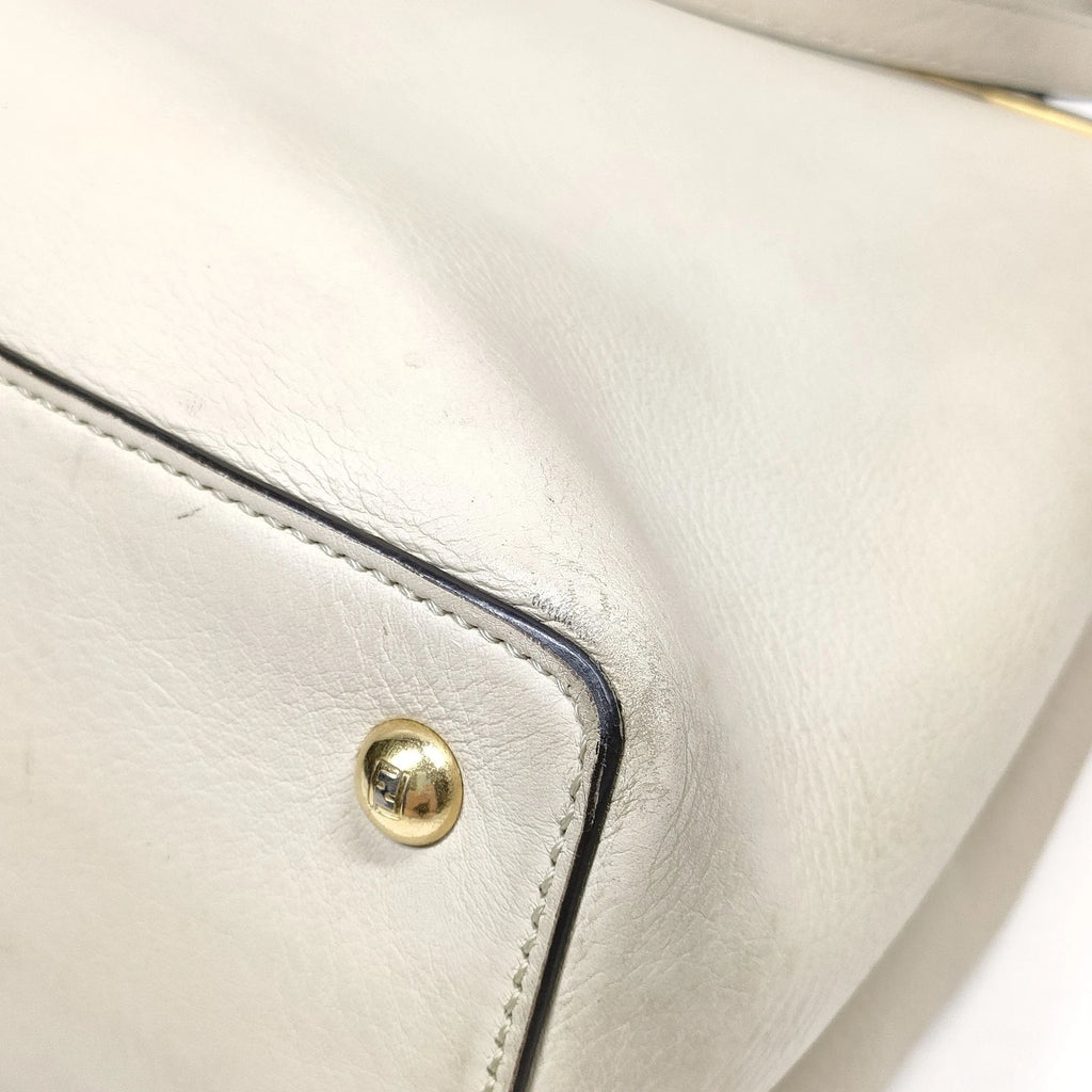 Fendi - Vitello 2jour Tote Beige Leather